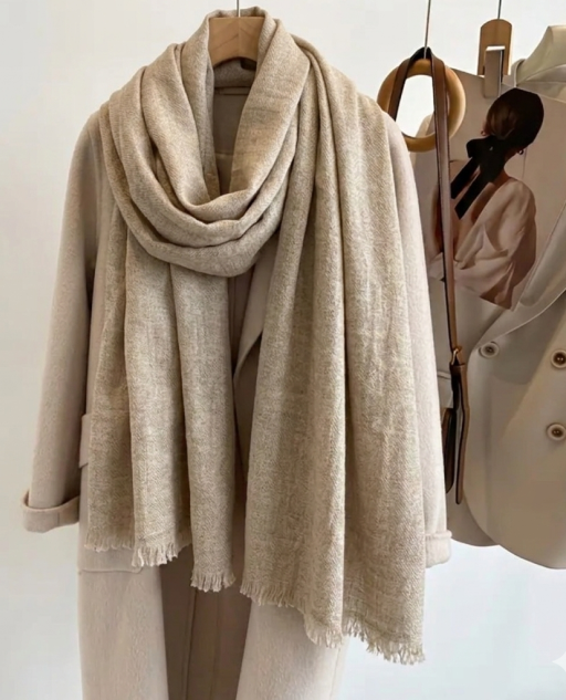 The Kashmir: Handloom Cashmere Travel Scarf